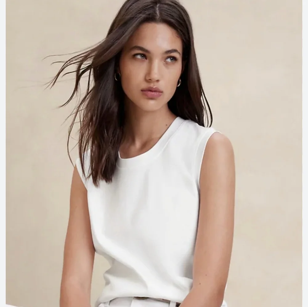 Banana Republic COTTON-SATEEN MUSCLE TANK - White - Size XS - Picture 1 of 4